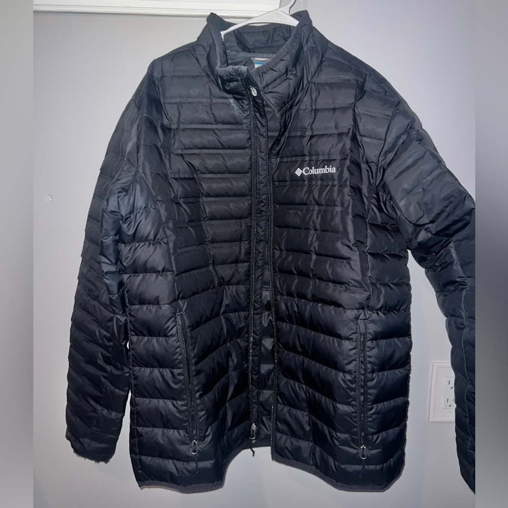 Columbia jacket Men size large great condition